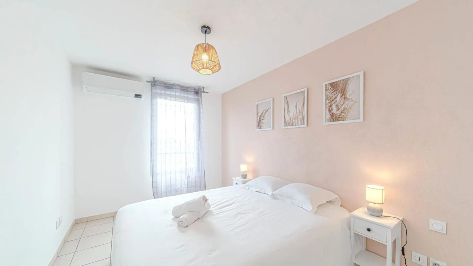 Large Bright Apartment With Balcony Villeurbanne 0*,  Francia
